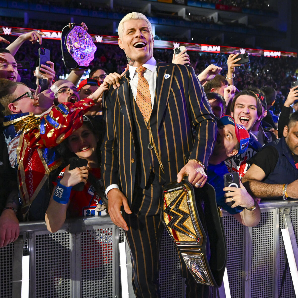 WrestleMania 41 前最後交鋒，Cody 與 Cena 互丟麥克風炸彈！