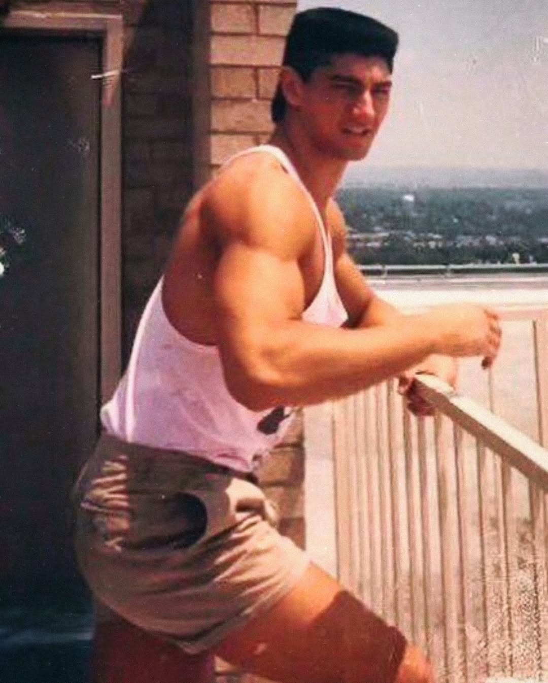 Bautista 久違秀身材！曾經的大巴如今成為小巴了！