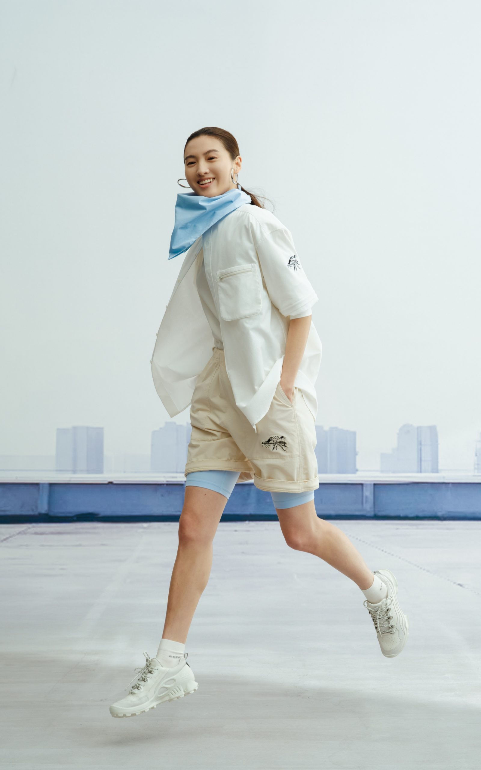 型走在都市與自然！2025 ECCO x White Mountaineering 聯名打造全新機能時尚，陪你躍然山行！