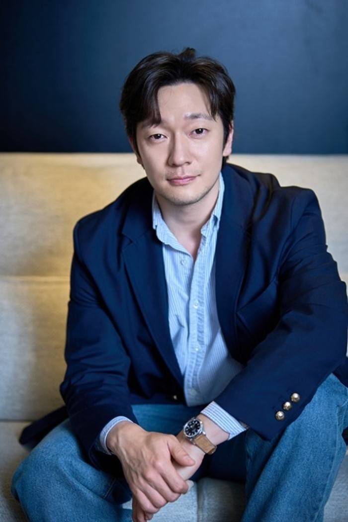 金多美目睹叔叔遇害！Disney+ 懸疑新劇《血謎拼圖》前導預告釋出，與孫錫九追查連環謀殺案！
