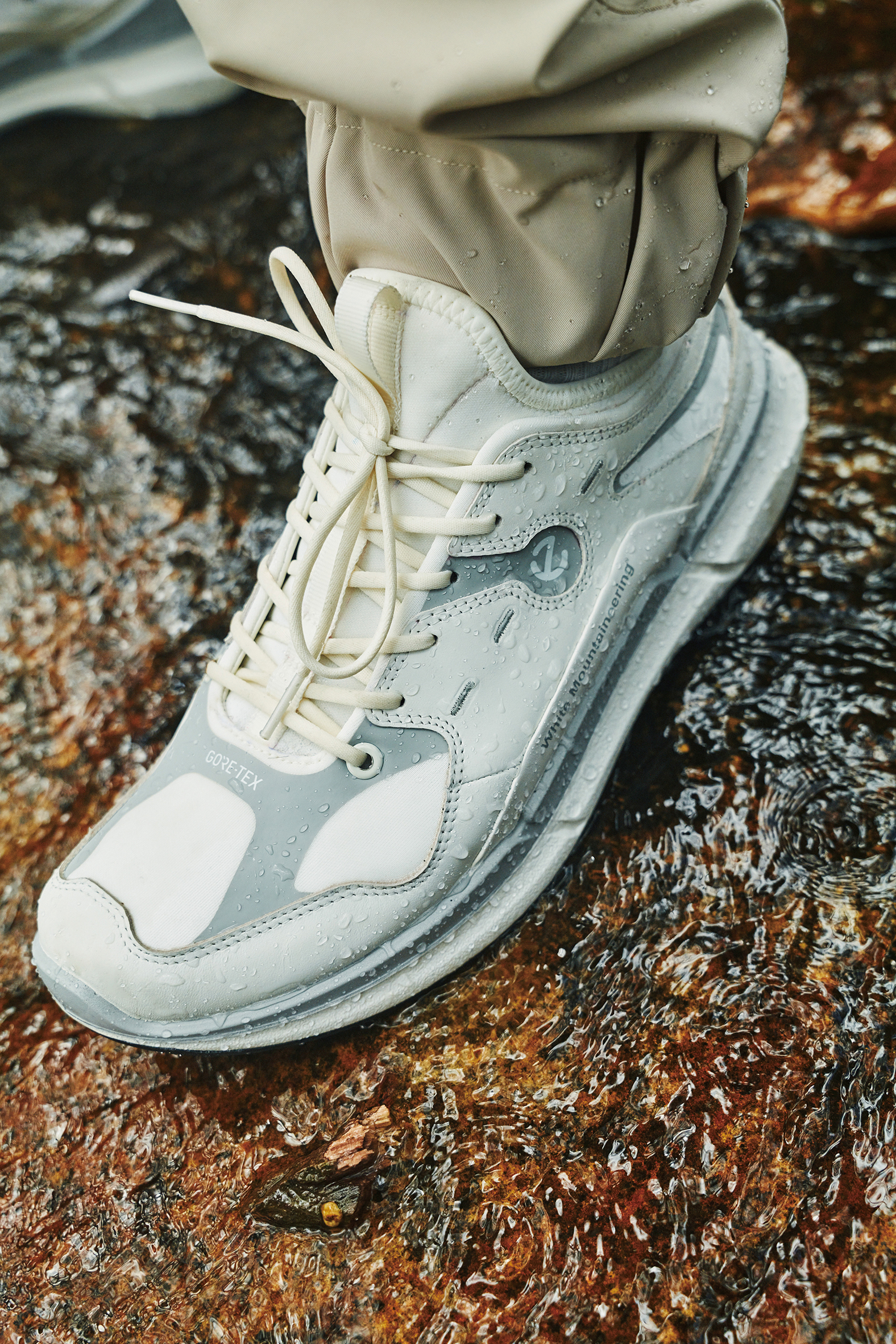 型走在都市與自然！2025 ECCO x White Mountaineering 聯名打造全新機能時尚，陪你躍然山行！