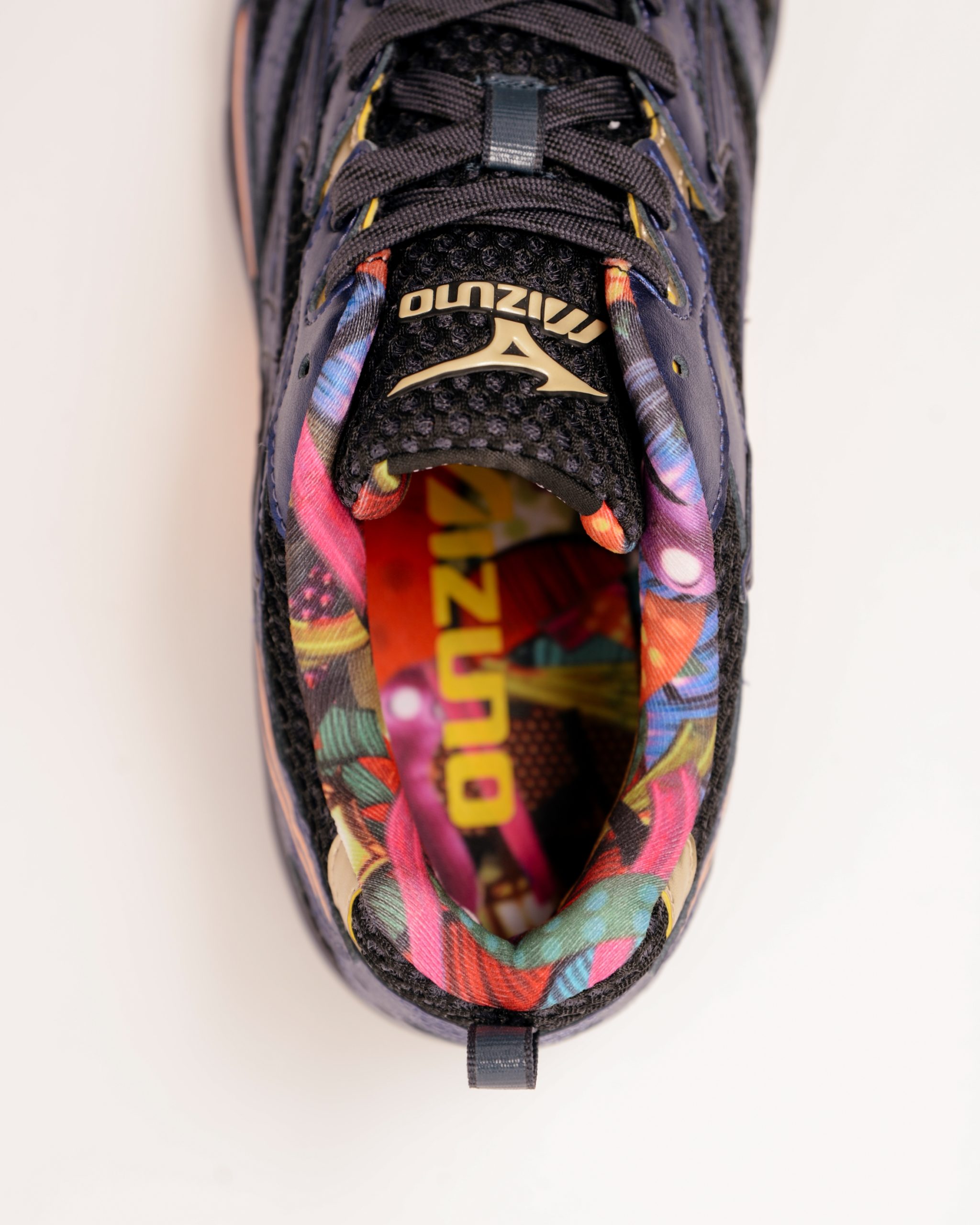 最具日本文化底蘊的一雙鞋 ?  『MIZUNO MXR OSAKA CITY』PACK雙色登場 ! 細節從裡到外一次報給你 !