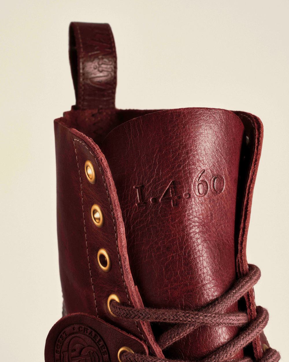 全球限量 1,460 雙！Dr. Martens 65週年頂級手工靴登場