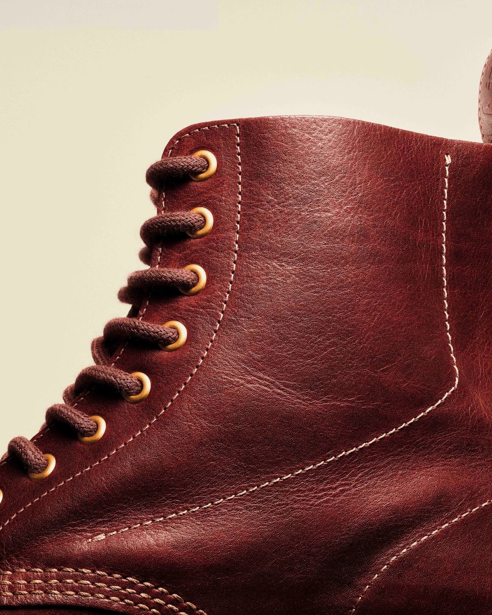 全球限量 1,460 雙！Dr. Martens 65週年頂級手工靴登場