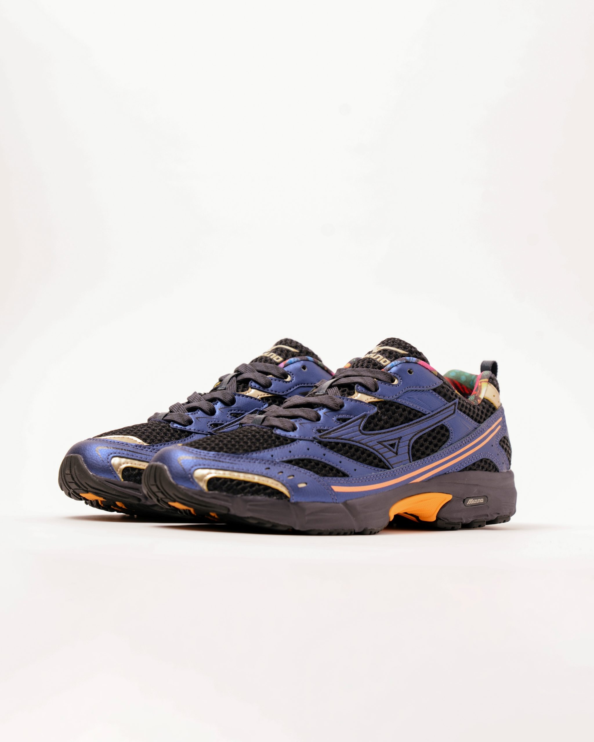 最具日本文化底蘊的一雙鞋 ?  『MIZUNO MXR OSAKA CITY』PACK雙色登場 ! 細節從裡到外一次報給你 !