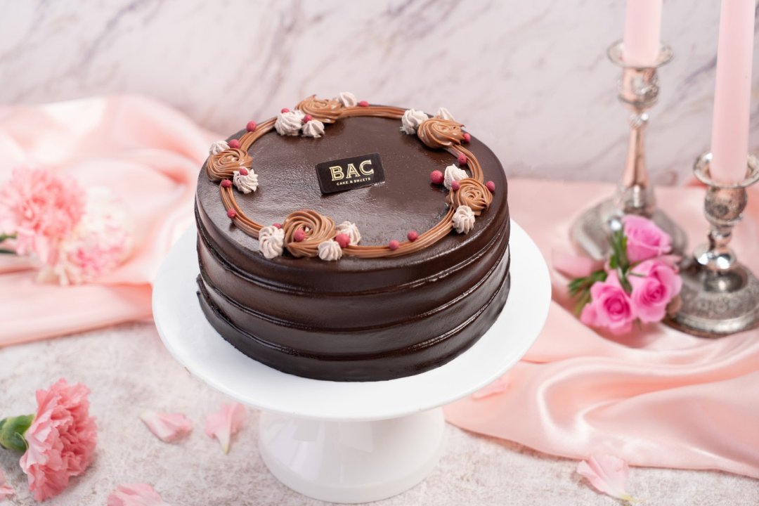 2025母親節慶祝全攻略！速食、餐廳優惠整理＆好吃好看的母親節蛋糕推薦（持續更新）