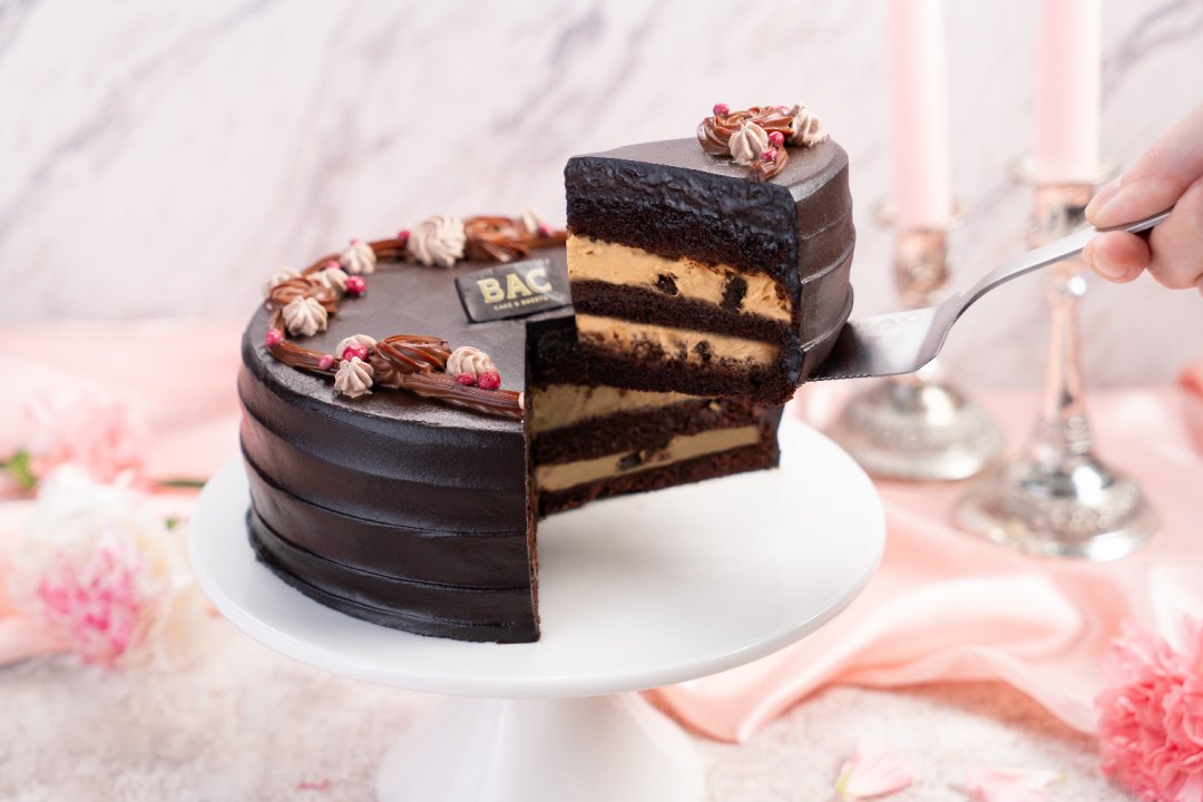 2025母親節慶祝全攻略！速食、餐廳優惠整理＆好吃好看的母親節蛋糕推薦（持續更新）