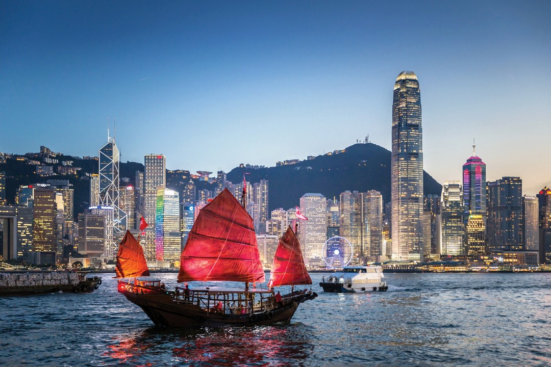 香港維港風光隨手一拍都是大片,讓父母隨時記錄炫耀子女孝心