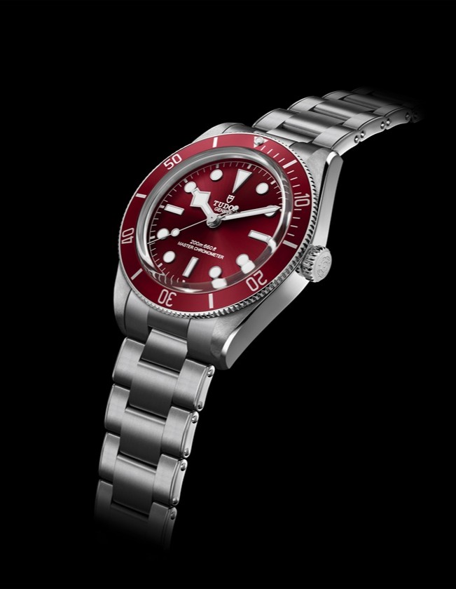 2025 年 Watches & Wonders 鐘錶展落幕！回顧親臨的大明星們都戴了什麼錶