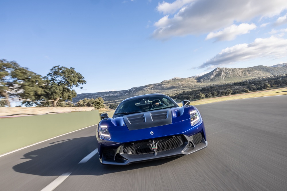 GT2 Stradale 把性能玩到極致