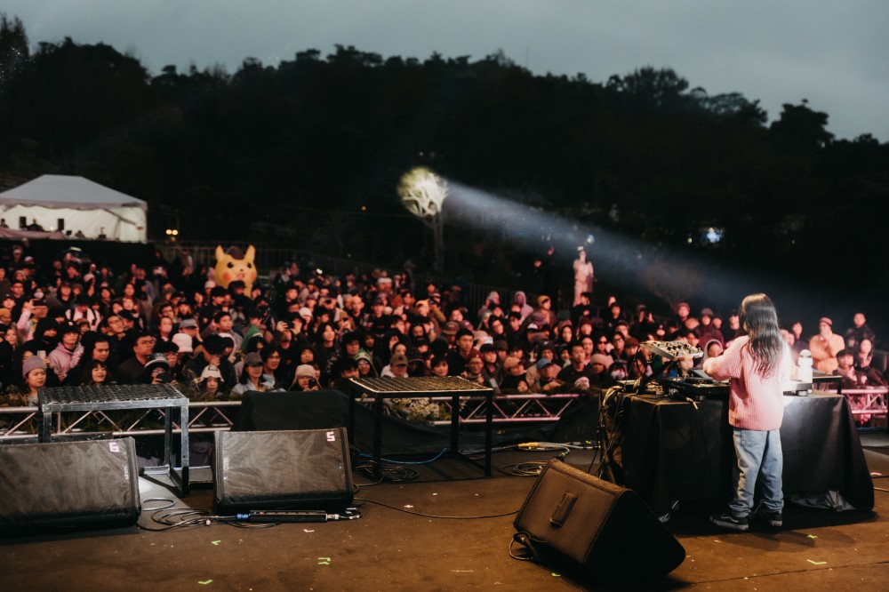「DJ 神童」DJ RINOKA 再度來台！霓虹綠洲音樂祭陣容全公開！