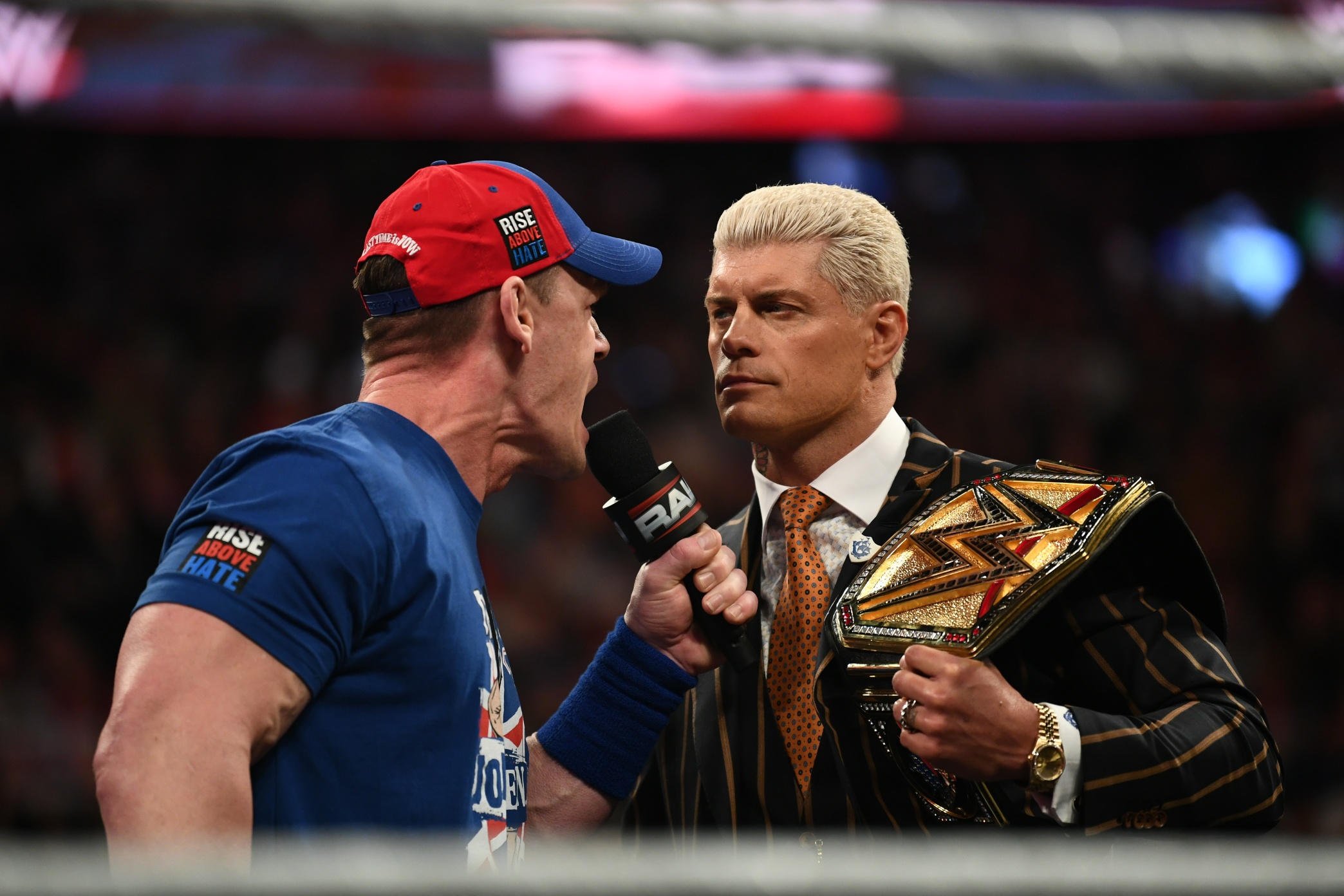 WrestleMania 41 前最後交鋒，Cody 與 Cena 互丟麥克風炸彈！