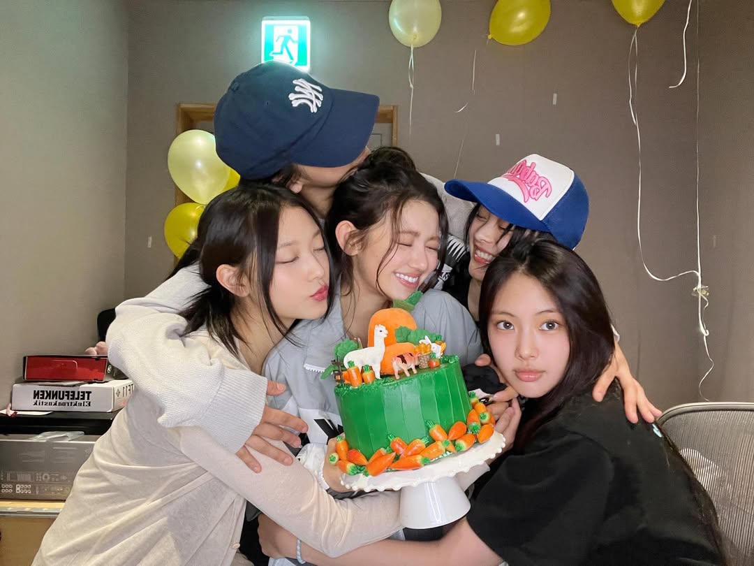 NewJeans 滿血復活！進入停擺期後首發聲「都有好好吃飯」　新帳號藏感人巧思