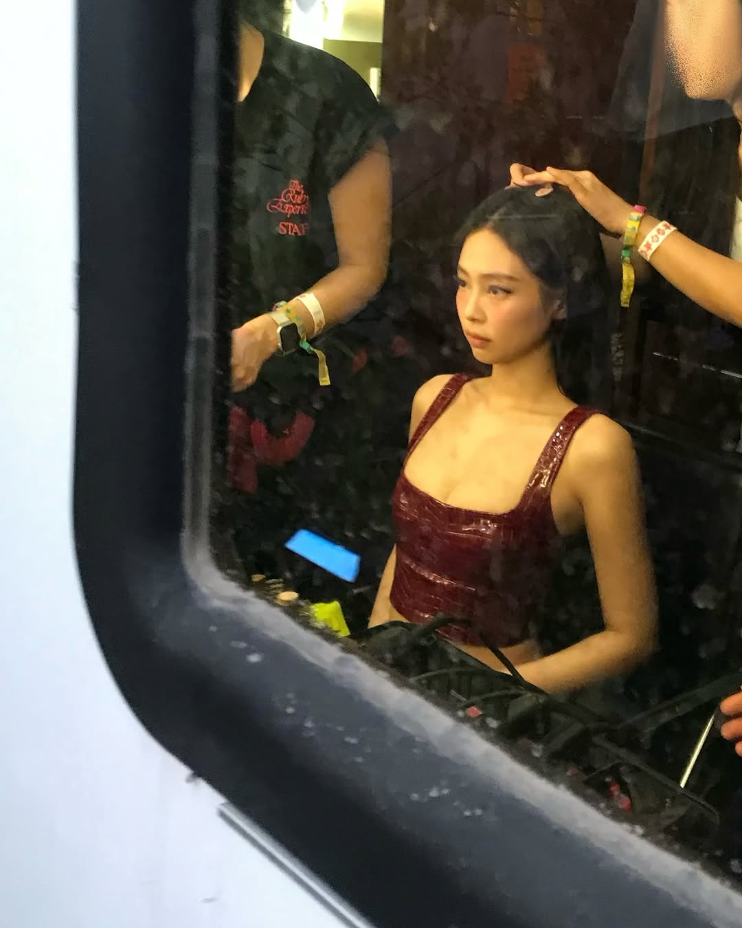 可以重溫啦！JENNIE、LISA 精彩 Coachella 表演 YouTube 看得到！