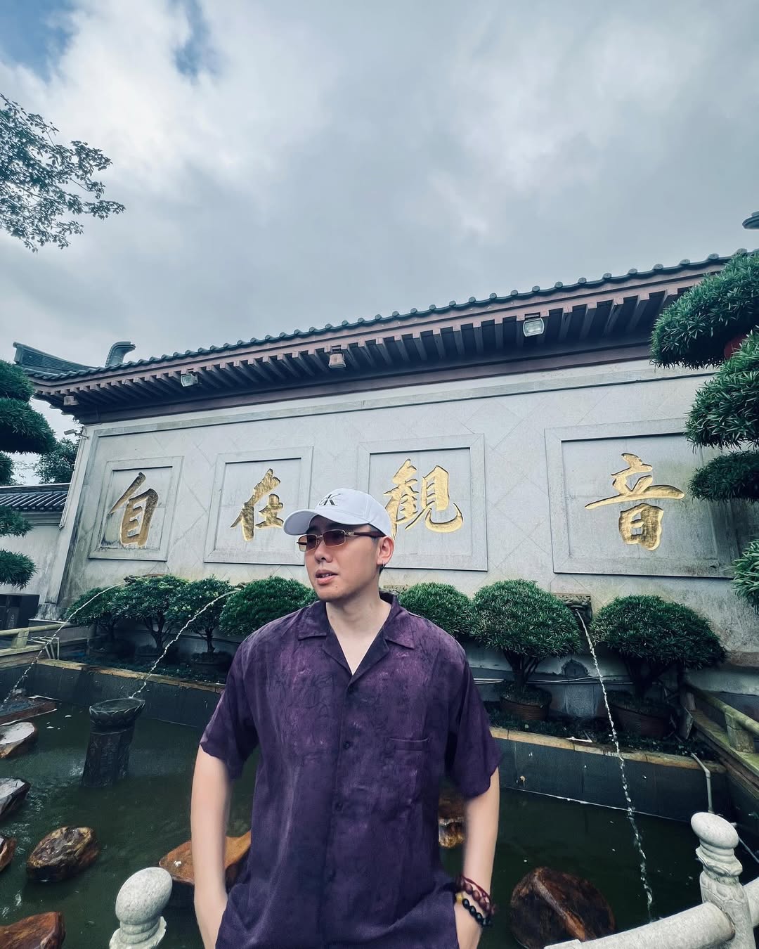 到底來亂還是真「來財」？紅遍全網的「攬佬」是什麼來頭？竟曾在老干媽當直播主！