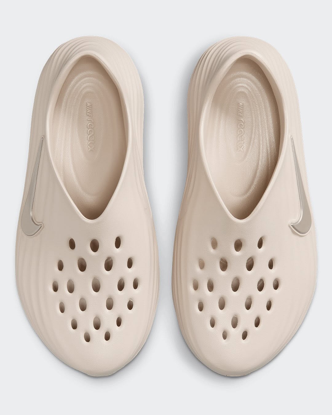 球鞋圈牛肉再起？CROCS 發文調侃 NIKE 新款洞洞拖鞋