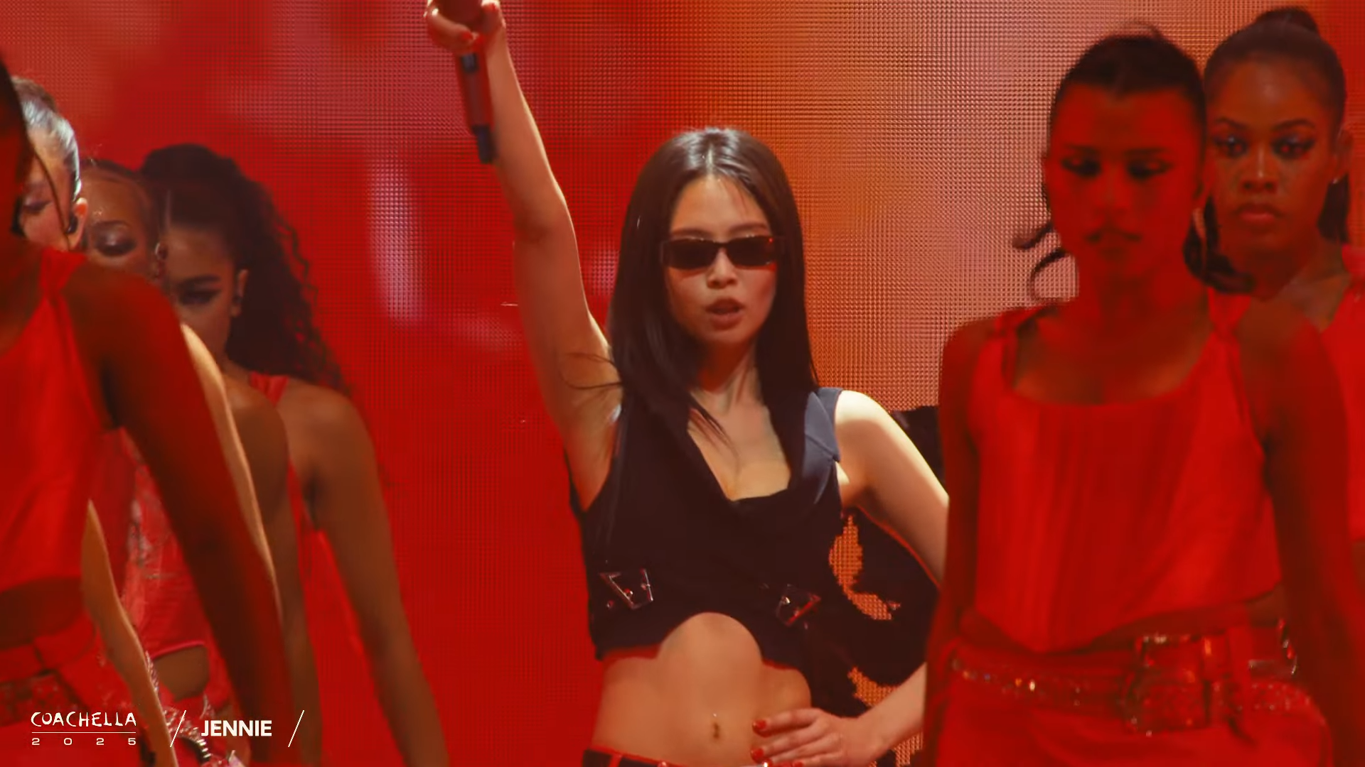JENNIE 第二週 Coachella 表演正式落幕！歌單竟意外出現〈SOLO〉！