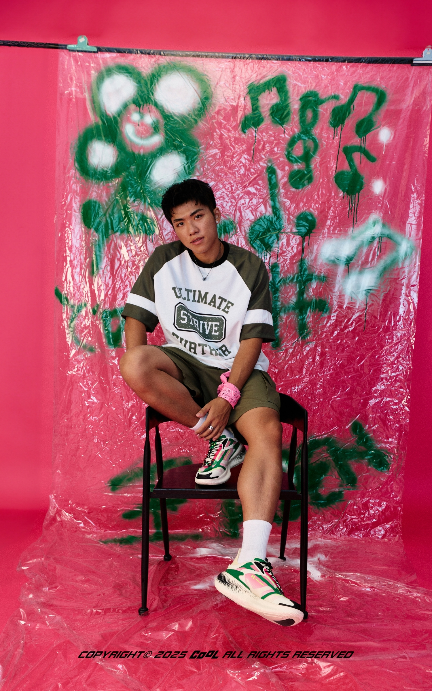 小孩才做選擇，大人都是直接ALL IN，UA ECHO一雙搞定舒適、時尚、科技！（FEAT. 王ADEN、派翠克、李柔）