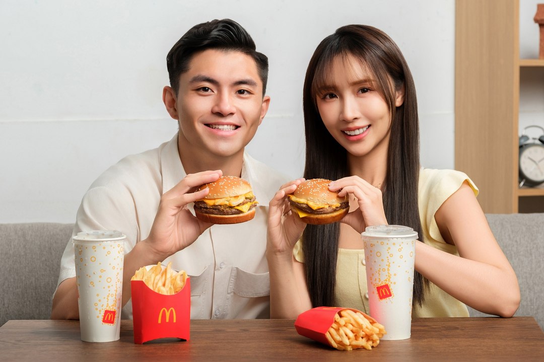 麥當勞全新「OREO花生冰炫風」要吃！搭配微辣肯瓊醬神級「辣味雙層牛肉堡」就是涮嘴！