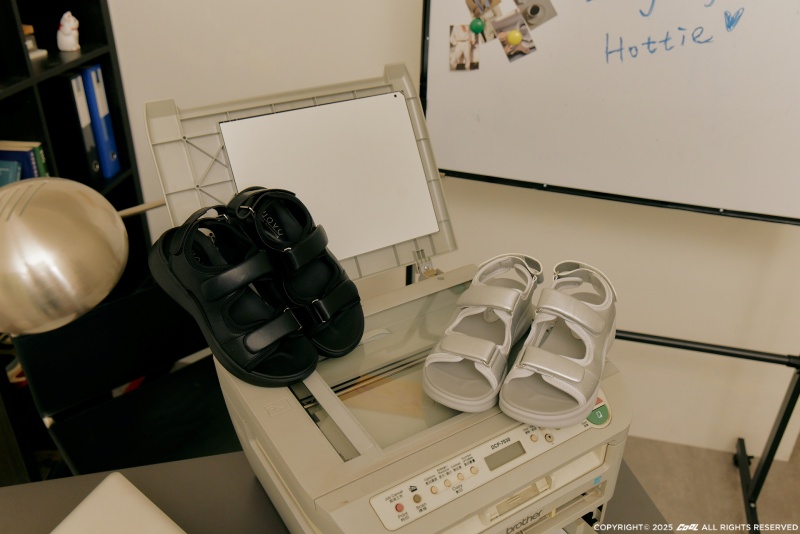 熱浪來襲照樣有型！4種「夏日味覺系穿搭」x 鞋款提案，一秒視覺降溫！讓ABC-MART帶你一腳踩進夏天的輕盈與活力！