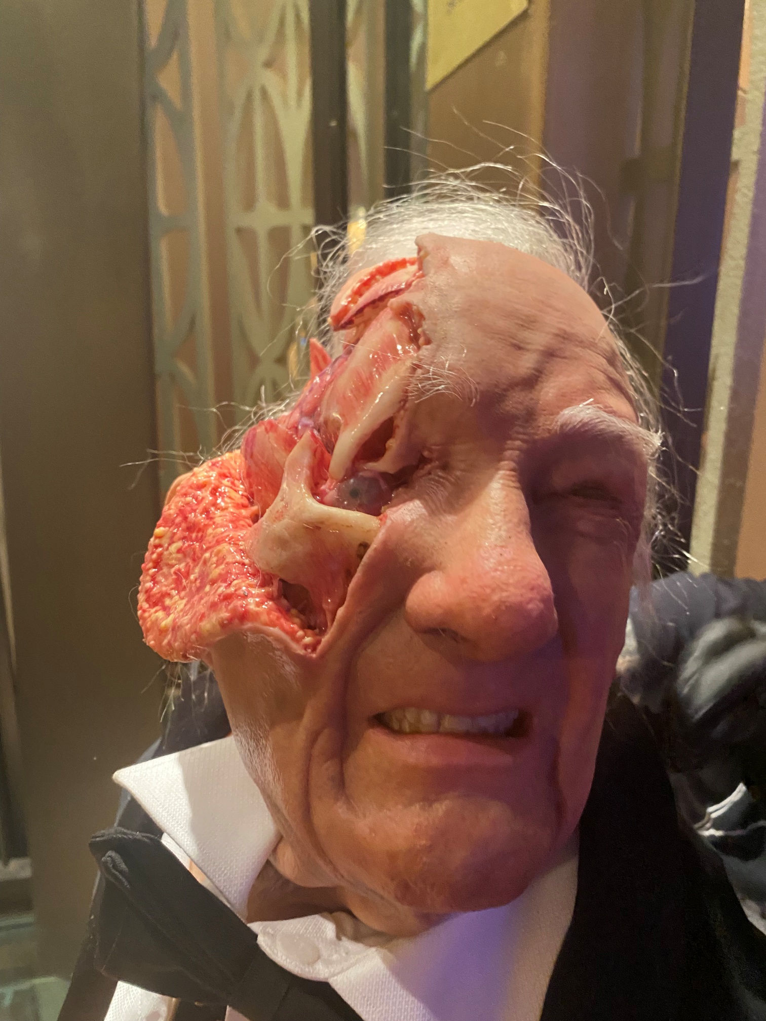 絕猜不到死法，飲料冰塊也成死神凶器？《絕命終結站 血脈》死亡人數刷新紀錄！