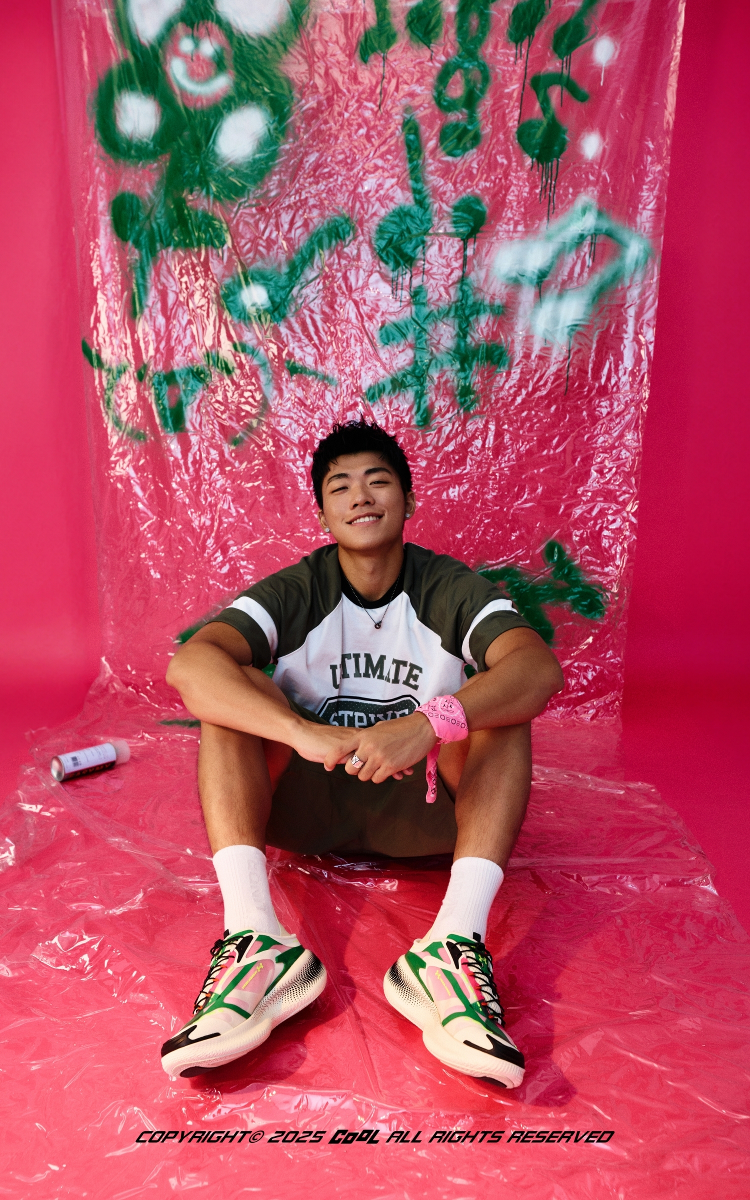 小孩才做選擇，大人都是直接ALL IN，UA ECHO一雙搞定舒適、時尚、科技！（FEAT. 王ADEN、派翠克、李柔）