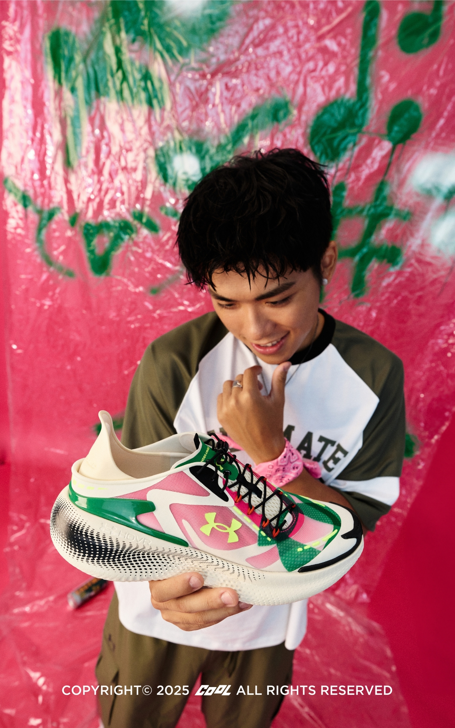 小孩才做選擇，大人都是直接ALL IN，UA ECHO一雙搞定舒適、時尚、科技！（FEAT. 王ADEN、派翠克、李柔）