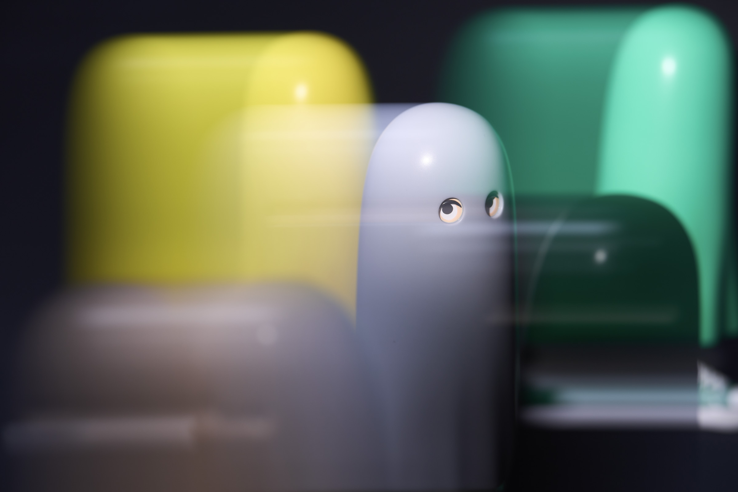 買不起鞋，不如買這個？Maison MIHARA YASUHIRO 聯名軟膠玩具登場