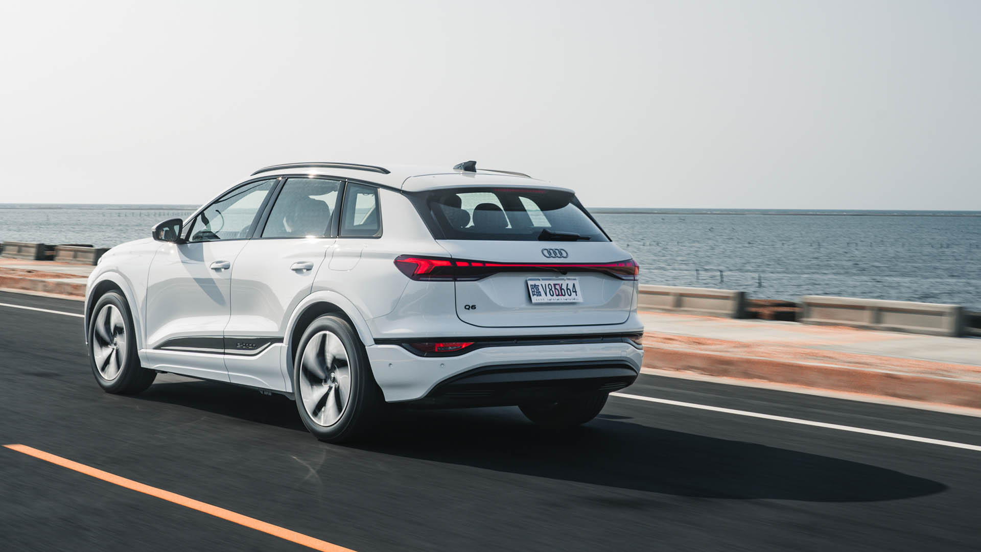 車 COOL｜試駕 Audi Q6 e-tron 純電休旅，年度鉅獻也不為過？