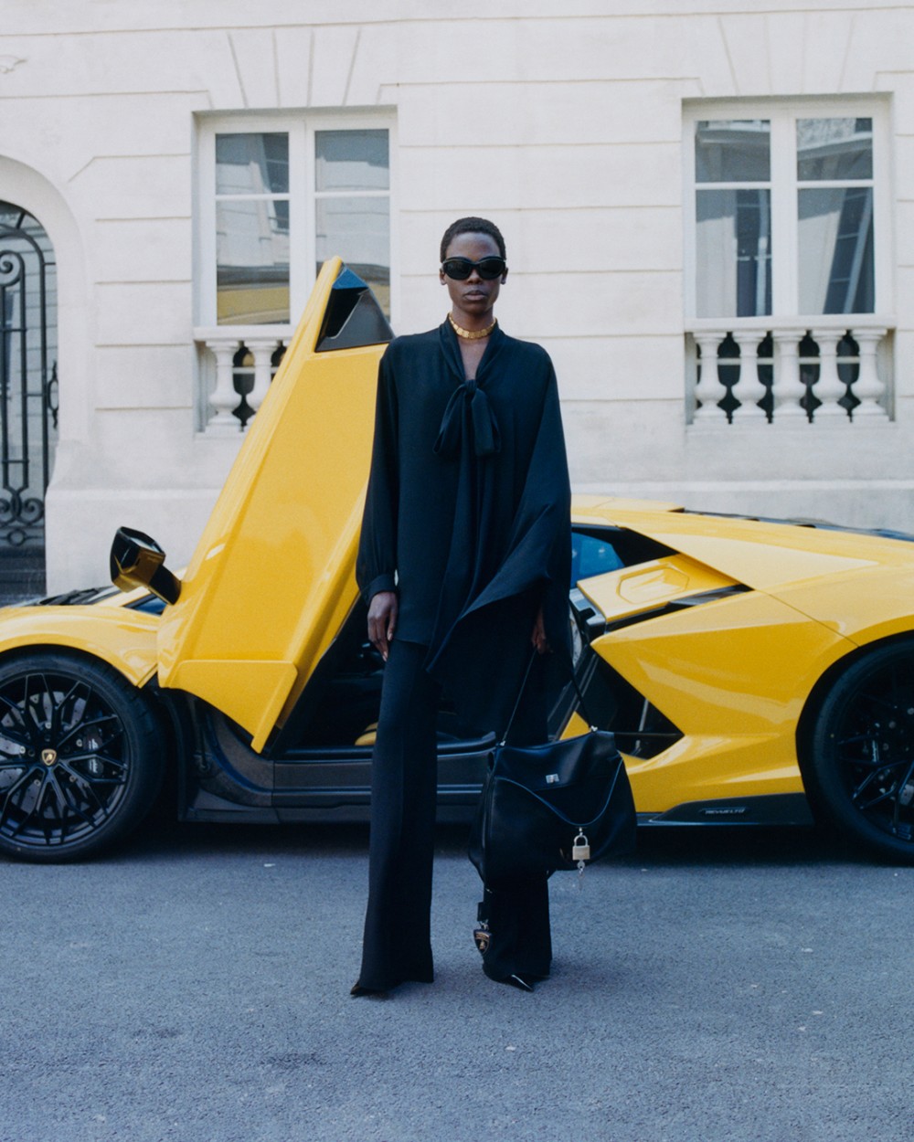 你也買得起的藍寶堅尼！Balenciaga、Lamborghini 合作系列發布！