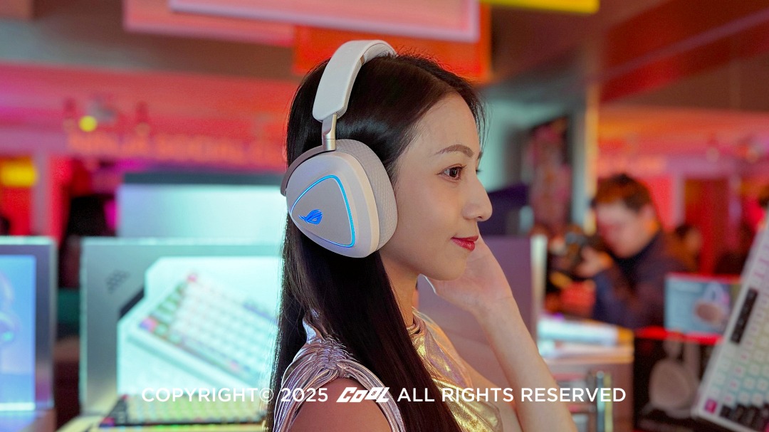 ROG Delta II旗艦電競耳機月光白版本