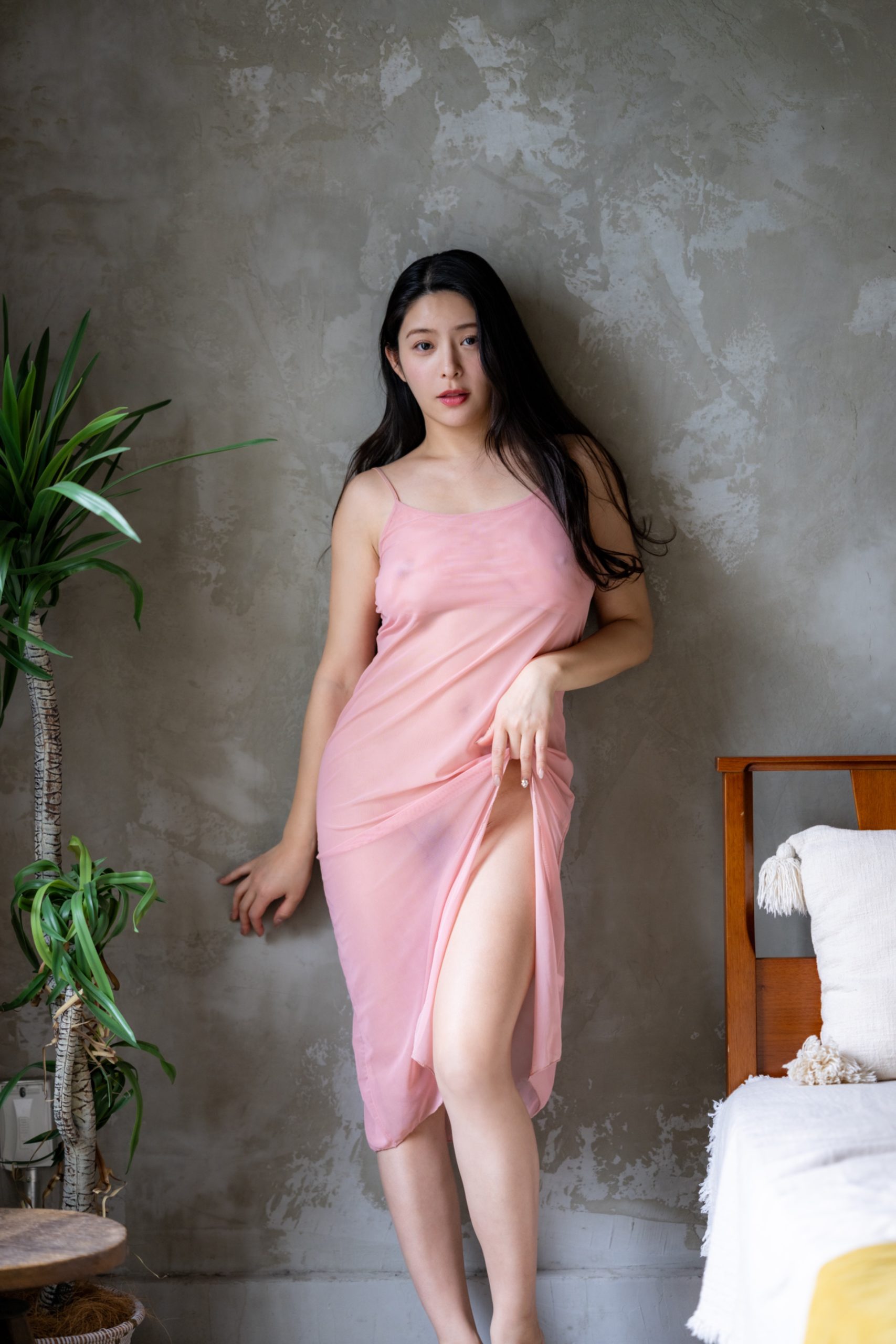 色氣大姊姊「越熟越正」！AV 女優「惠理」再度來台參與 TRE 成人展，網讚：「最頂機體！」