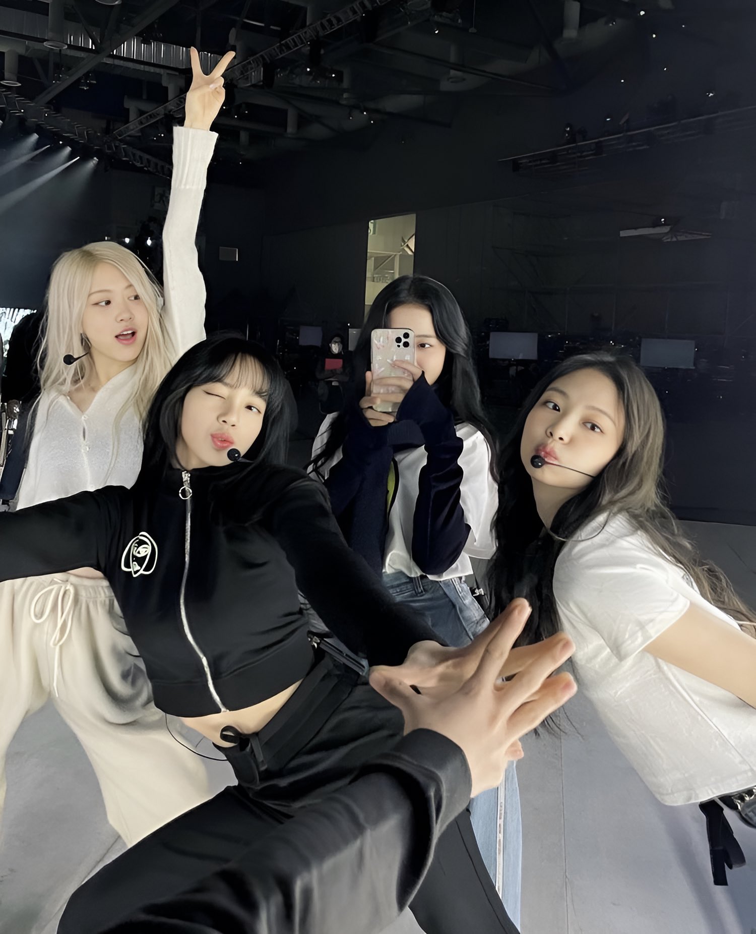 BLACKPINK 10 月重返高雄！也是「亞洲場第一站」新歌有望同步登場