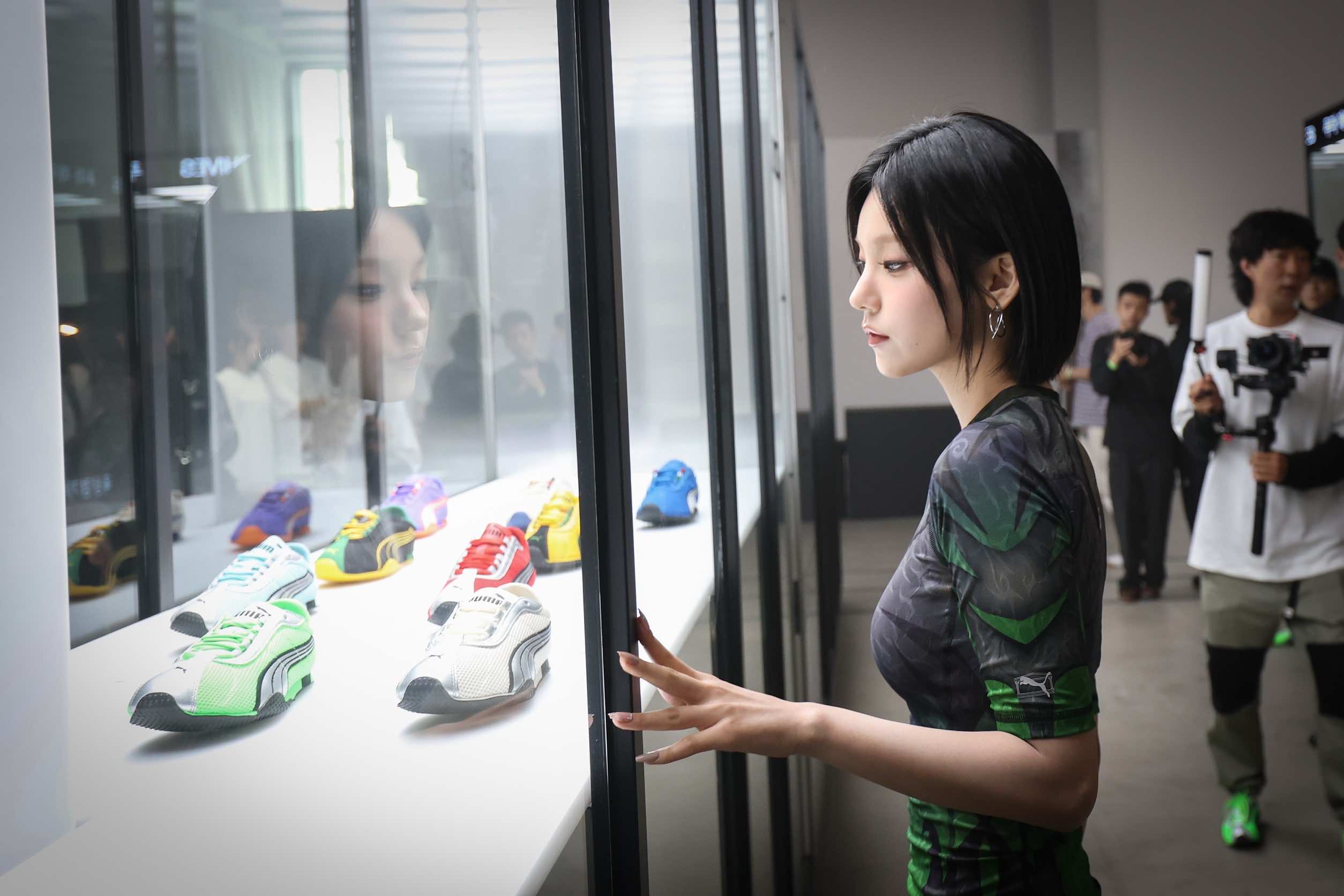 Rosé 也愛的薄底鞋回來了！PUMA H-STREET 首爾快閃星光加持！