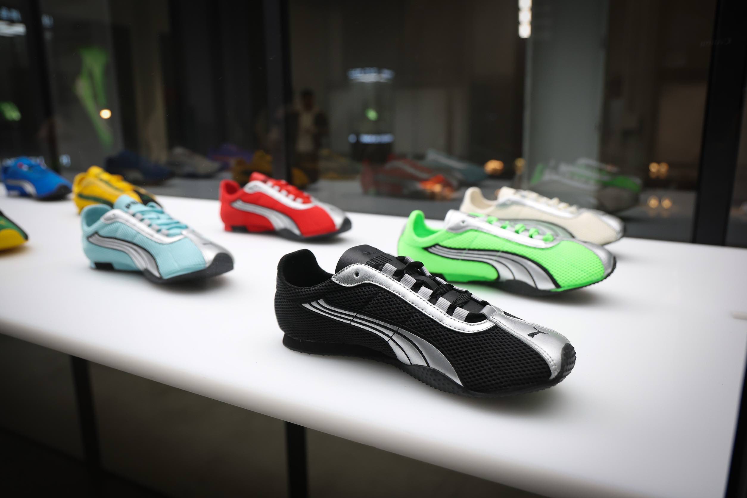 Rosé 也愛的薄底鞋回來了！PUMA H-STREET 首爾快閃星光加持！