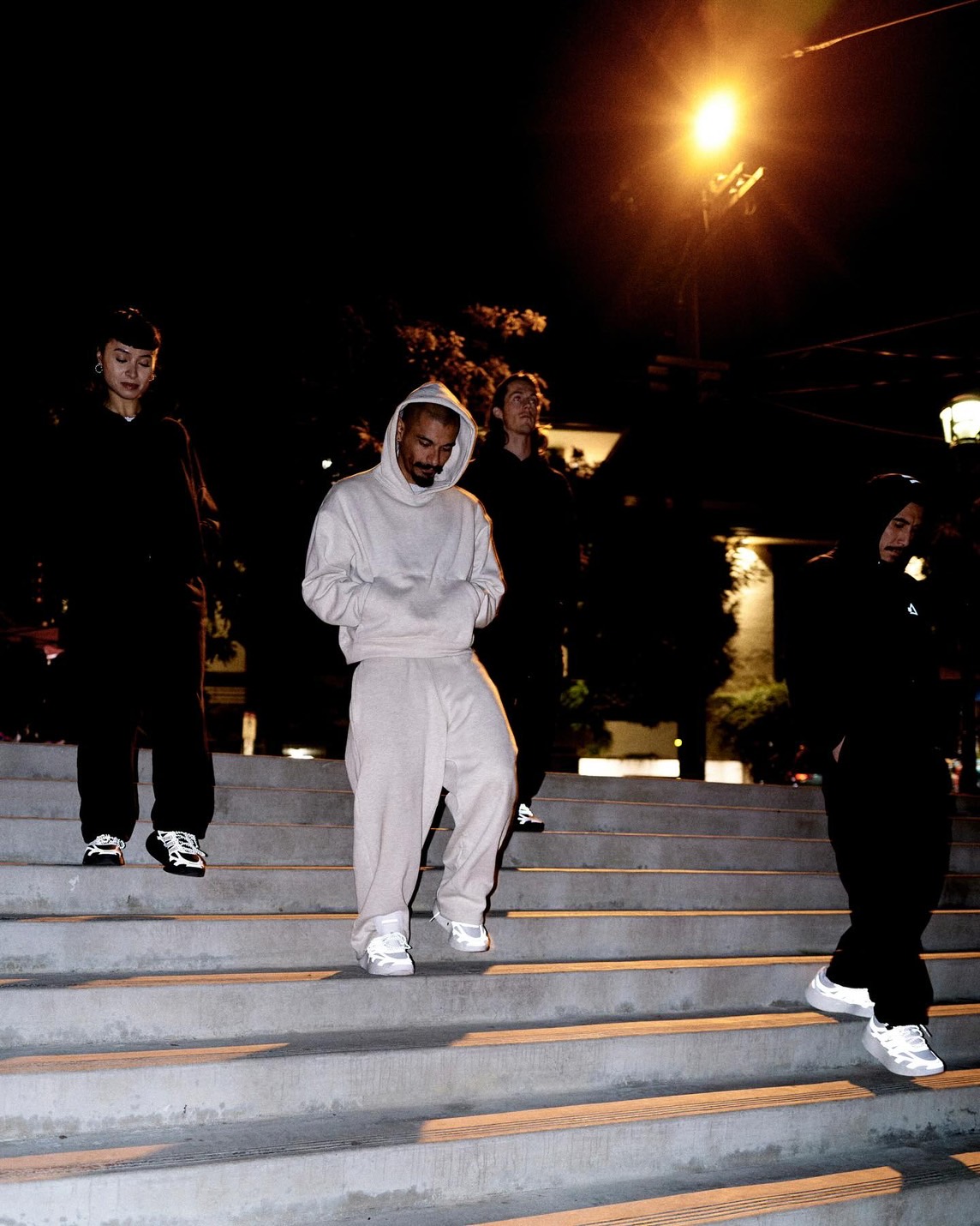 自帶搖擺的寶藏神鞋！上腳才知道 ADIZERO ARUKU 到底多有料？能讓陳冠希狂曬、 Jay Park 直呼：「太燒了！」