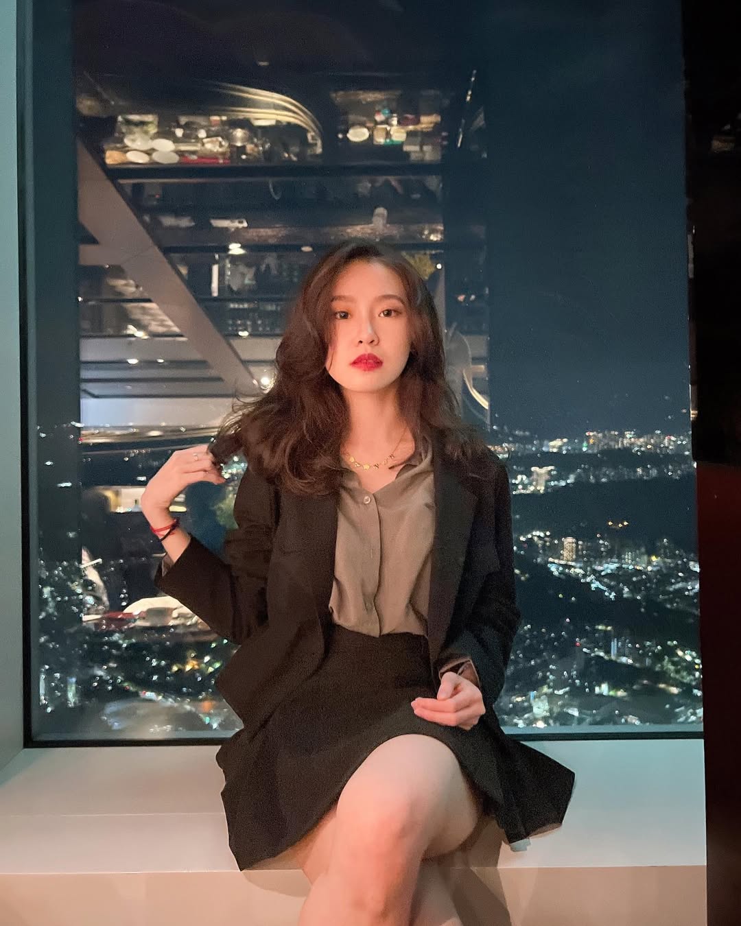 「最美里長」陳紫渝結婚了！情定同轄區帥氣員警　秘戀 2 年修成正果