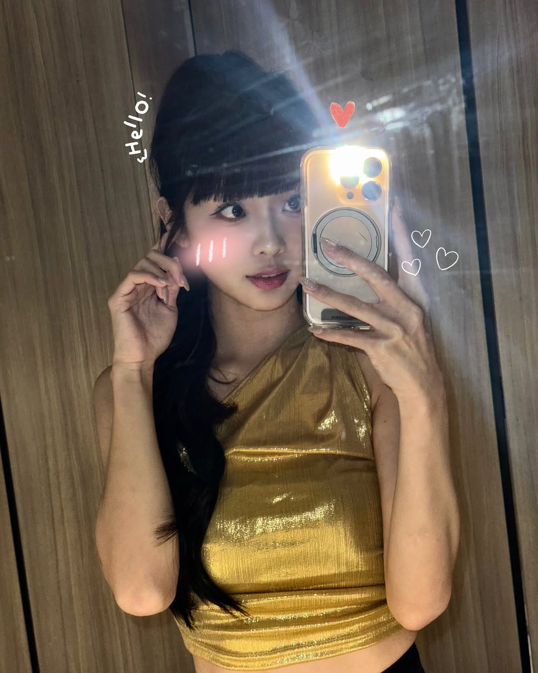 25 歲啦啦隊學霸「維尼」成大碩光環閃亮！仙女顏值又甜又萌，爸爸曾是棒球員！