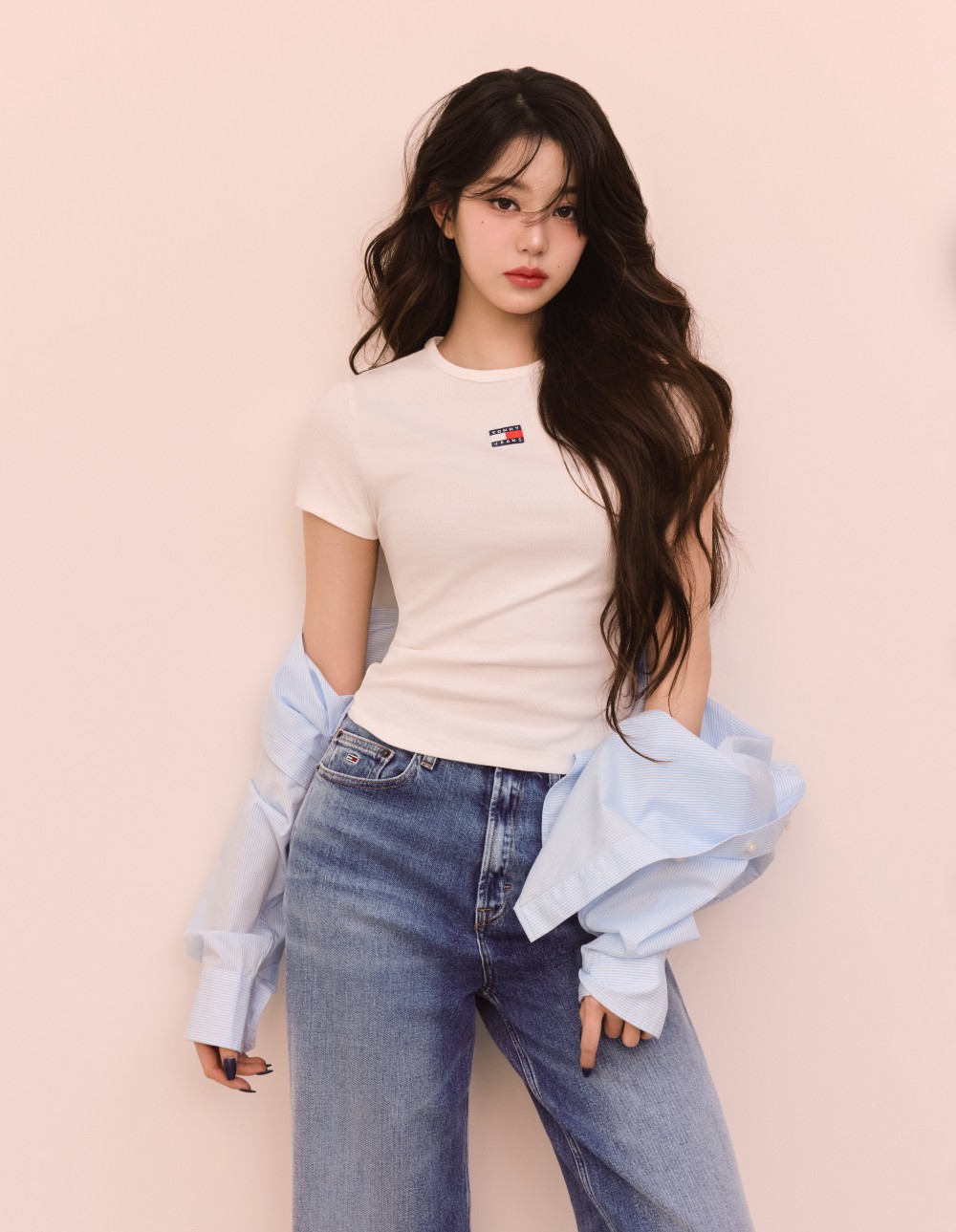 多張美照連發！張員瑛成為 TOMMY JEANS 2025 夏季品牌大使！