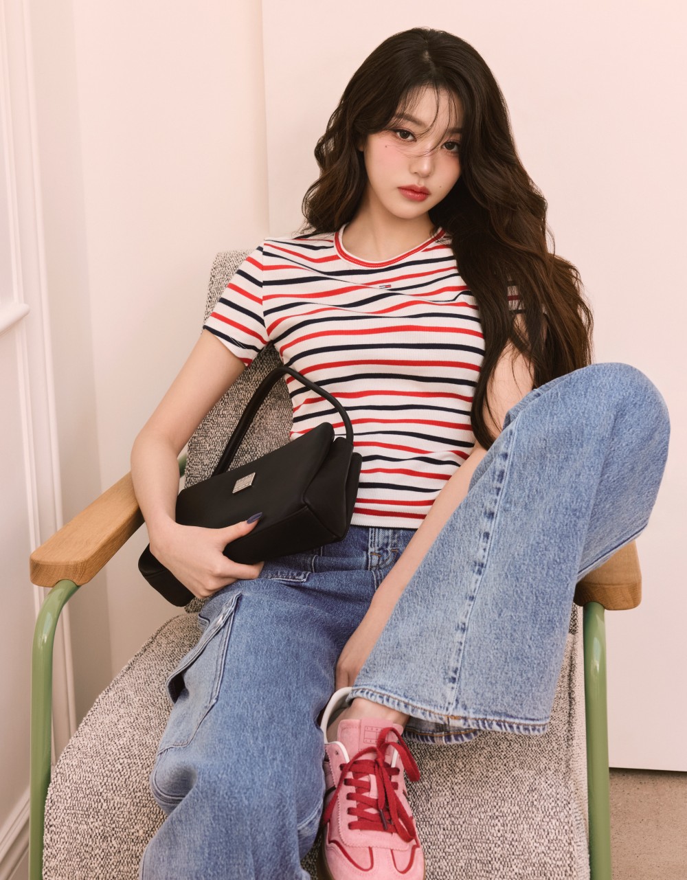 多張美照連發！張員瑛成為 TOMMY JEANS 2025 夏季品牌大使！