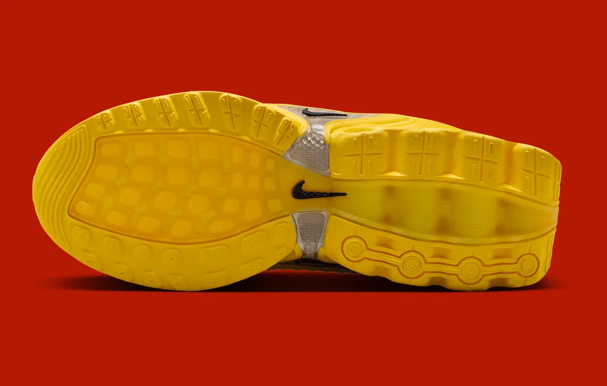 LEGO x Nike 首雙聯名鞋款曝光！鞋盒組裝後還能變成積木收藏盒？