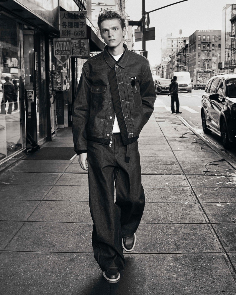 Levi’s® x sacai 全新聯名系列將限量登台，經典丹寧夾克一秒變 MA1 、西裝外套！