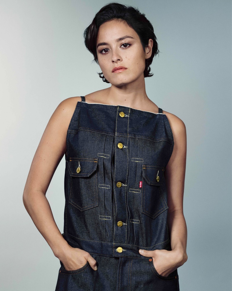 Levi’s® x sacai 全新聯名系列將限量登台，經典丹寧夾克一秒變 MA1 、西裝外套！