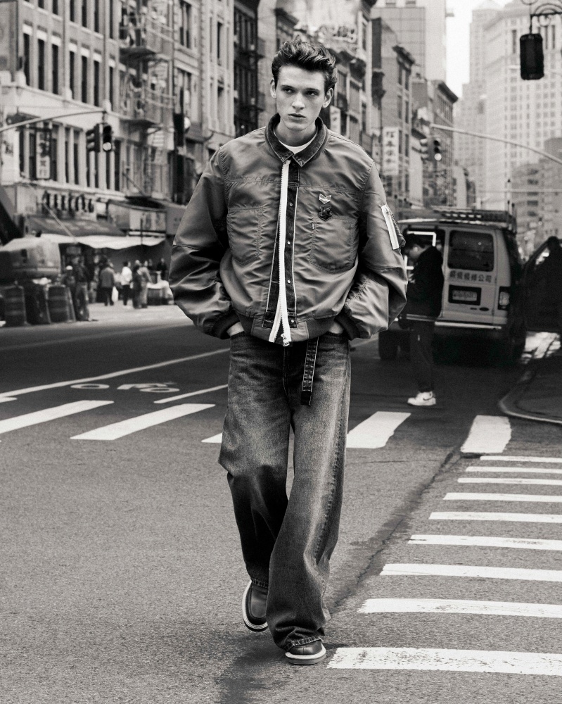 Levi’s® x sacai 全新聯名系列將限量登台，經典丹寧夾克一秒變 MA1 、西裝外套！