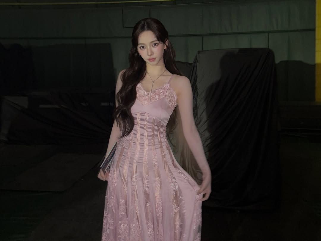 Karina 分享自己出道前的照片！絕世美顏驚豔網友：簡直開掛！