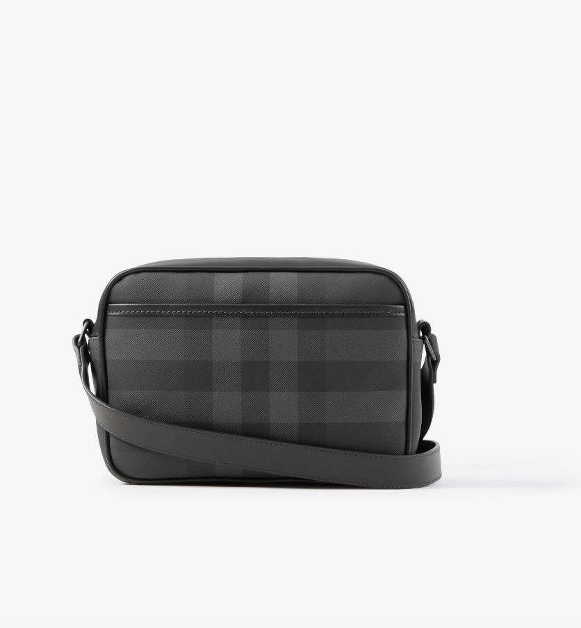 帥哥的背後都有一咖神包！LV、Dior、BV⋯盤點高 CP 值精品小包！
