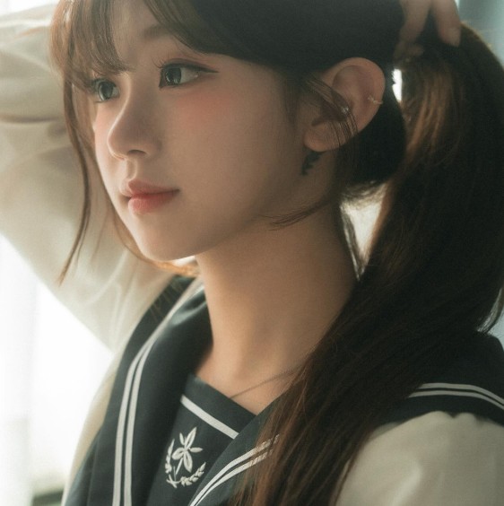 李珠珢被拍到場邊大哭惹心疼！粉絲不捨留言「讓年輕孩子做她喜歡的事」，釣出本尊 13 字暖回