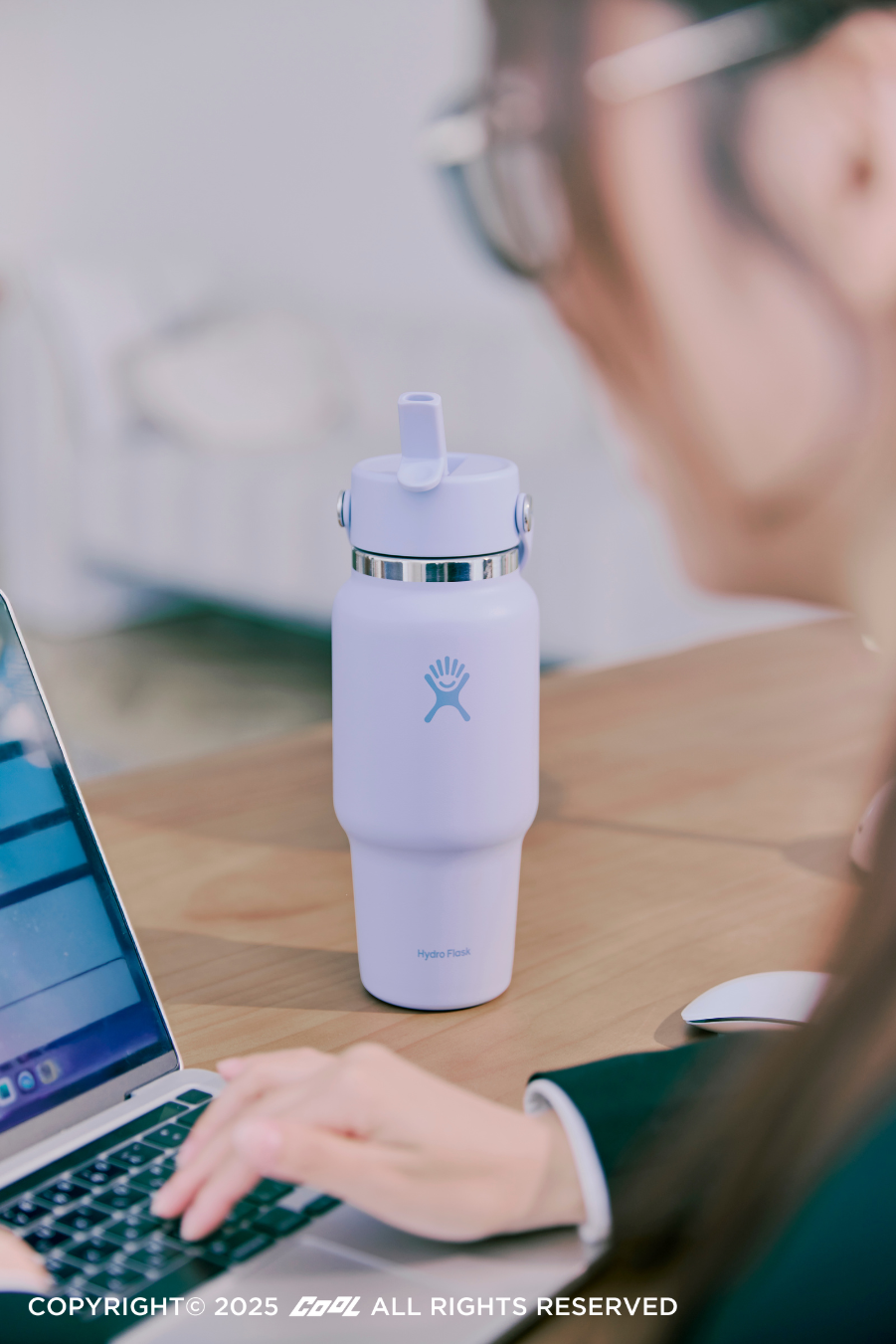 你不是不愛喝水，只是選錯水壺顏色！色彩不是裝飾，是大腦內的心理暗示。(feat. Hydro Flask）