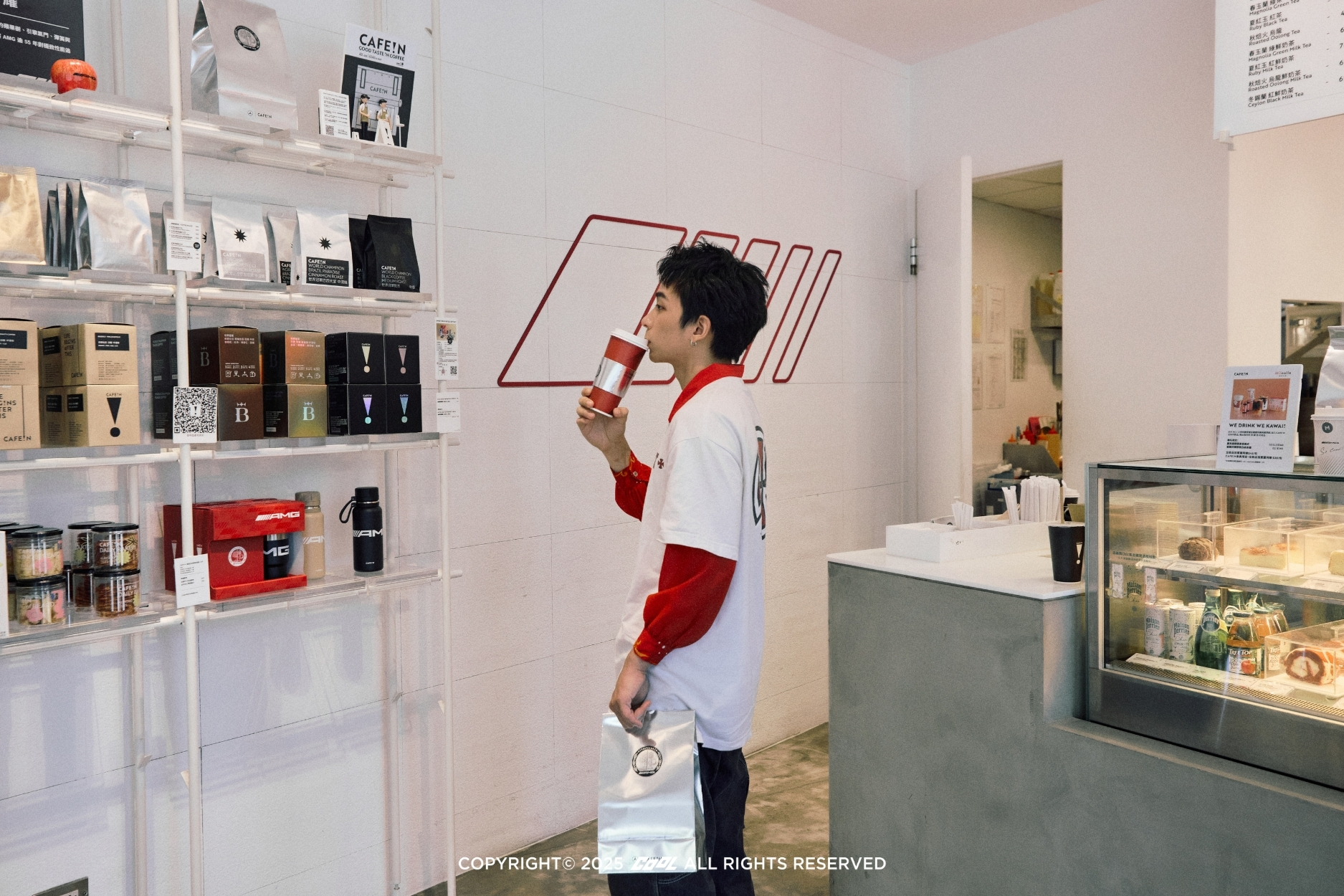 醒著不難，難的是隨時能彈射起步！一杯賽道咖啡，把 AMG 零百加速性能變成一種生活狀態！