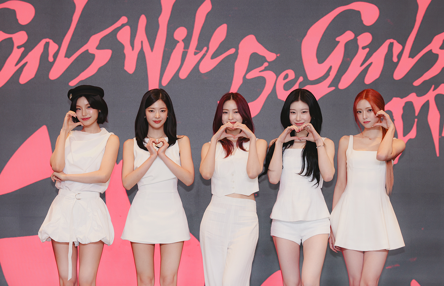 勁舞團 ITZY 回歸！回歸主打〈Girls Will Be Girls〉展現超帥氣歌舞！